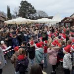 D1B3B3C8-CEFB-43A6-92D5-6E825055EEBD_1_201_a